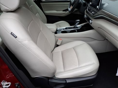 Used 2022 Nissan Altima 2.5 SL image 7