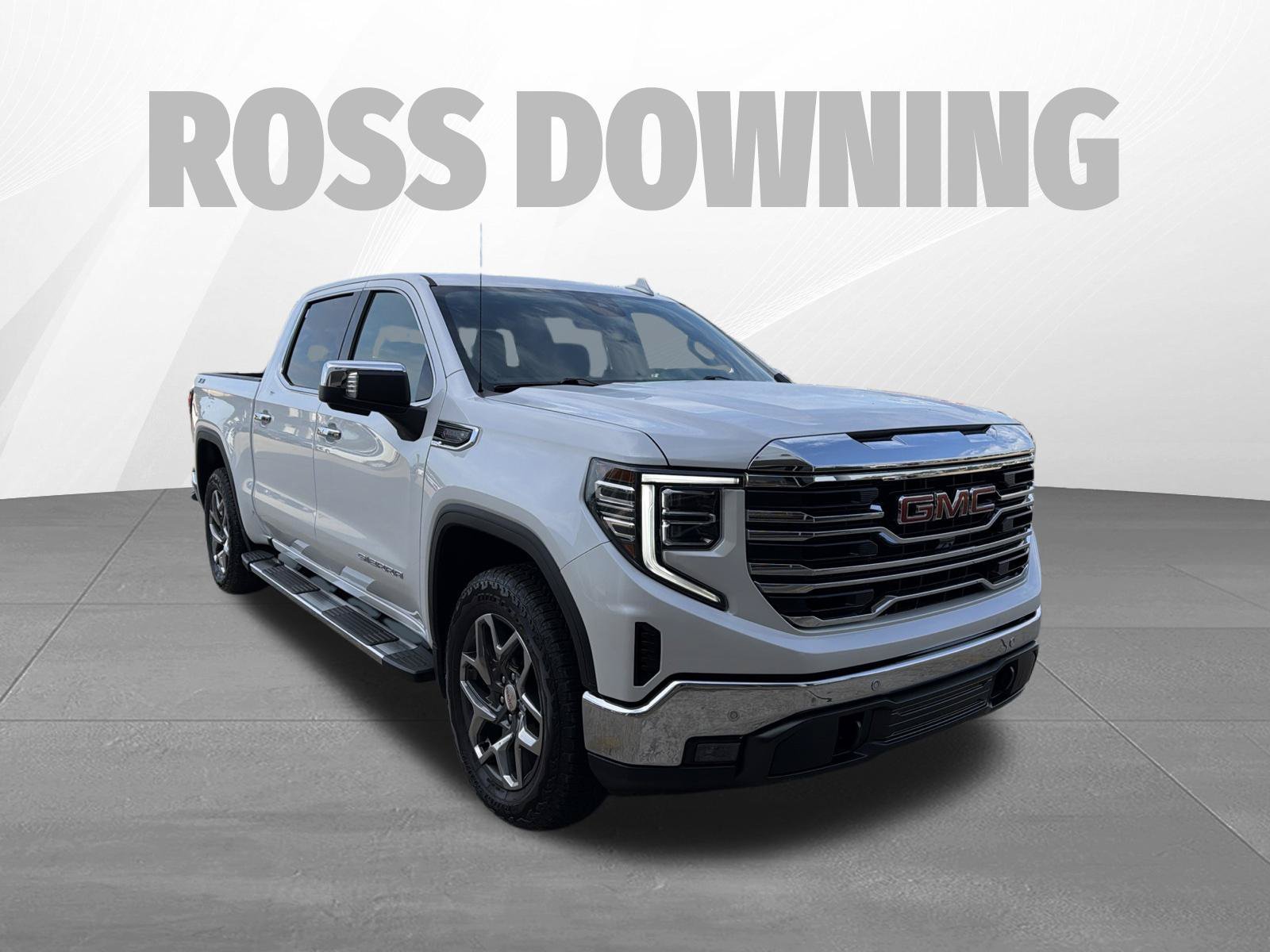 Used 2023 GMC Sierra 1500 SLT AWD/4WD image 3
