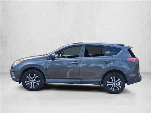 Used 2016 Toyota RAV4 LE AWD/4WD image 5