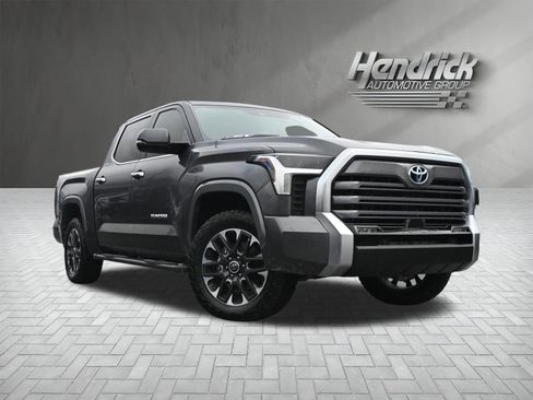 Used 2024 Toyota Tundra Limited image 2