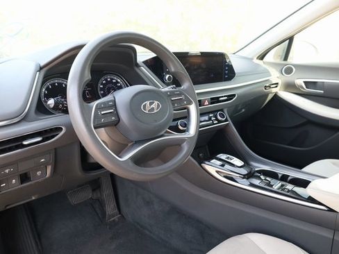 Used 2023 Hyundai Sonata SEL image 10