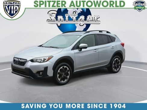 Used 2023 Subaru Crosstrek 2.0i Premium image 5