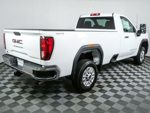 New 2026 GMC Sierra 2500 Pro w/ 1SA Pro Safety Plus Package AWD/4WD image 3