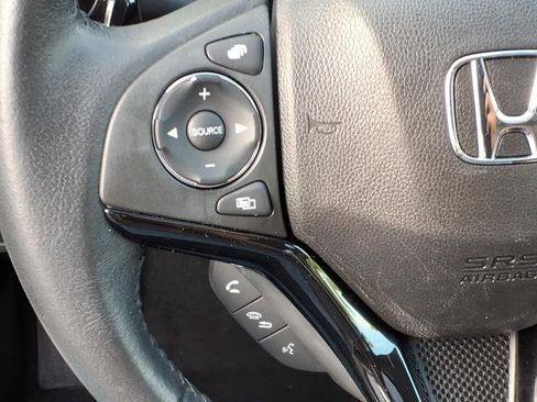 Used 2017 Honda HR-V EX-L image 17
