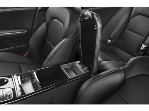 Certified 2022 Kia Stinger GT-Line w/ Sun & Sound Package image 17