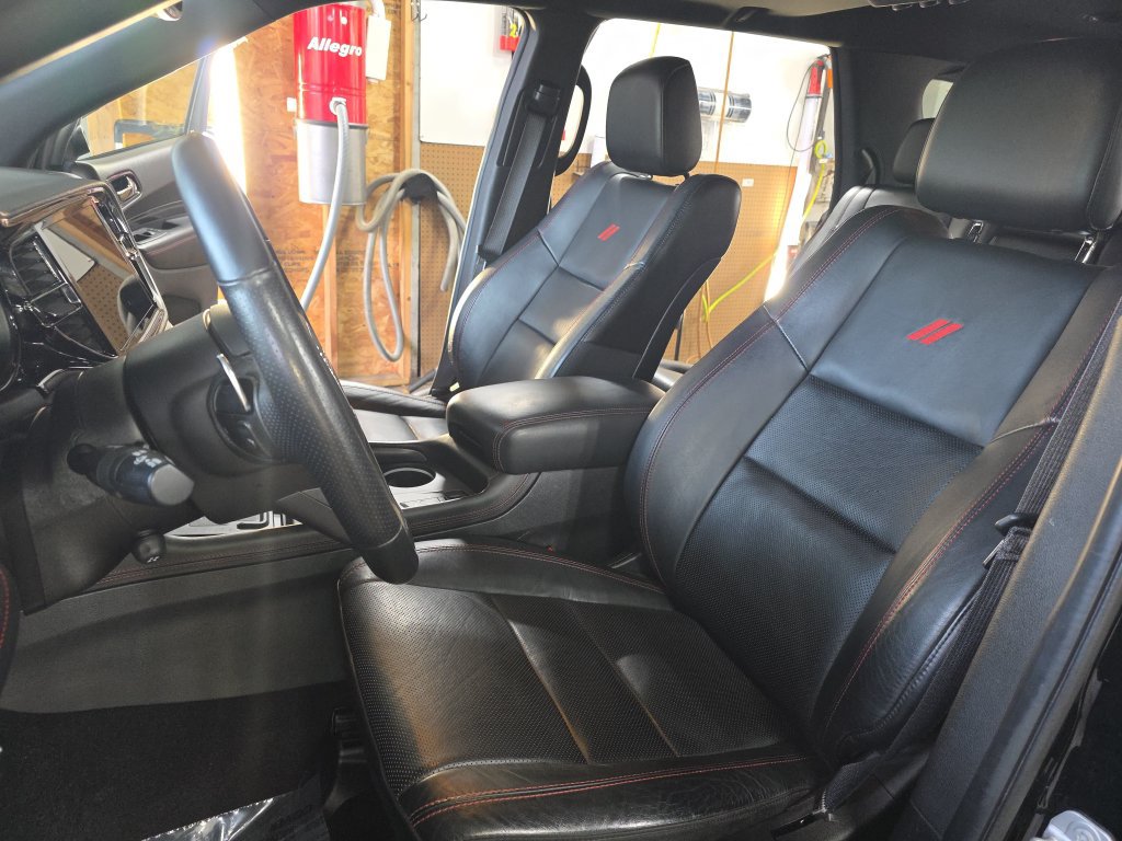 Used 2023 Dodge Durango R/T w/ Blacktop Package AWD/4WD image 18