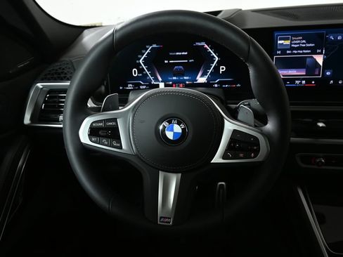 New 2026 BMW X6 xDrive40i w/ Climate Comfort Package image 17