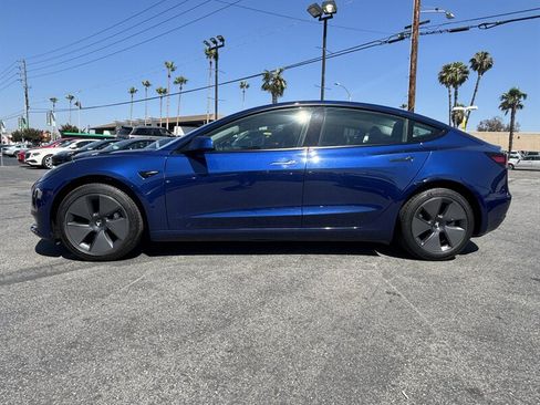 Used 2023 Tesla Model 3 Standard Range RWD image 3