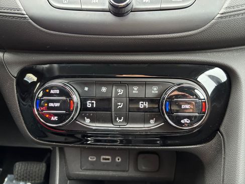 Used 2023 Buick Encore GX Select w/ Sport Touring Package AWD/4WD image 16