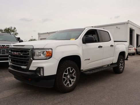 Used 2021 GMC Canyon AT4 w/ Driver Alert Package AWD/4WD image 3