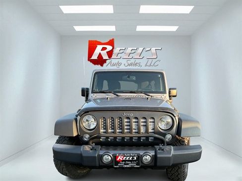 Used 2016 Jeep Wrangler Unlimited Sport AWD/4WD image 3