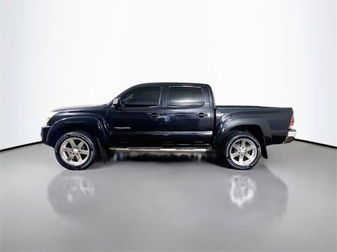 Used 2009 Toyota Tacoma PreRunner image 5