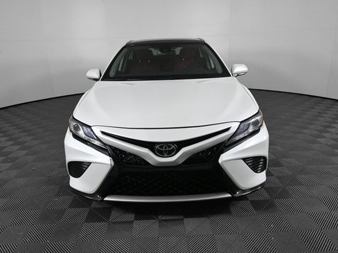 Used 2019 Toyota Camry XSE image 32