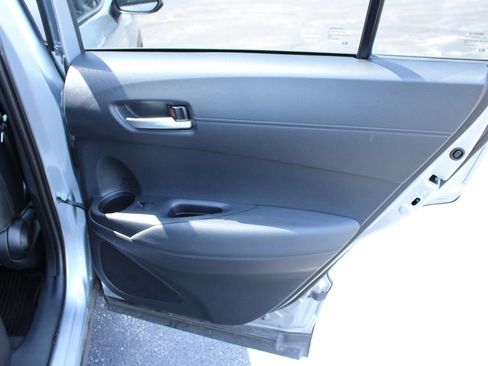 Used 2023 Toyota Corolla Cross XLE w/ Convenience Package AWD/4WD image 20