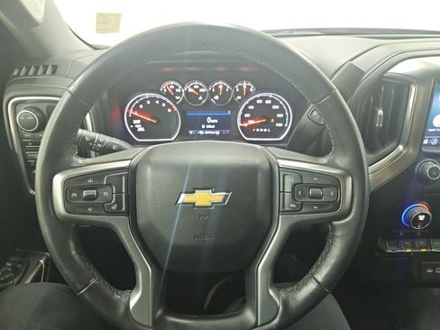 Used 2022 Chevrolet Silverado 1500 LT image 9