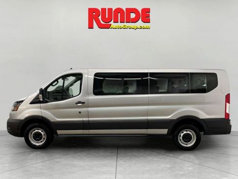 Used 2024 Ford Transit 350 XL image 2