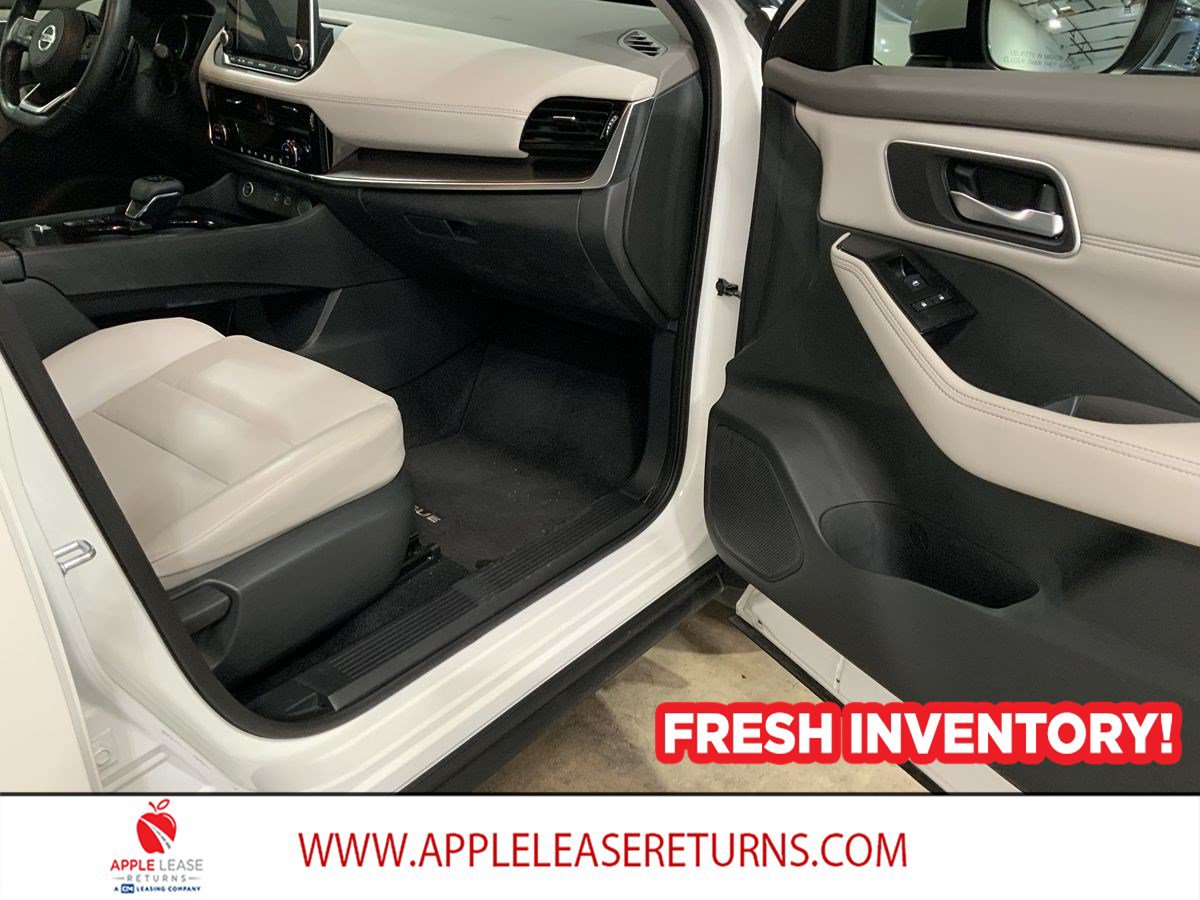 Used 2021 Nissan Rogue SV w/ Premium Package FWD image 12