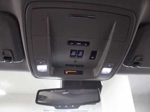 Used 2017 Chevrolet Silverado 1500 High Country image 42