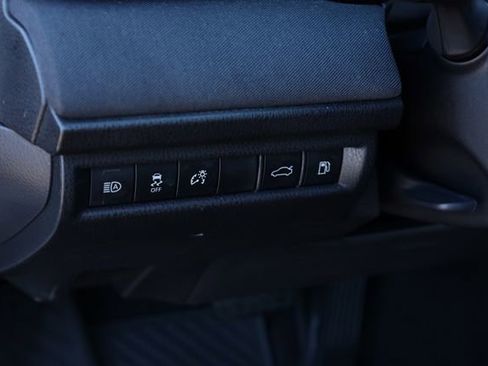 Used 2025 Toyota Camry LE image 19