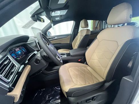 New 2026 Volkswagen Atlas Cross Sport SE image 10