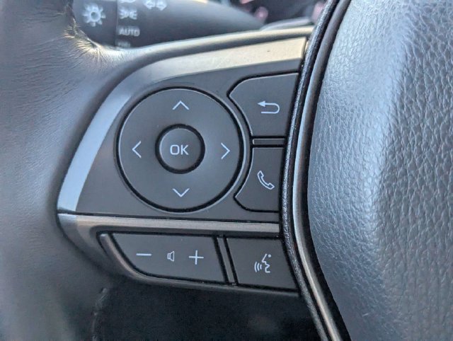 Used 2022 Toyota Camry SE FWD image 23