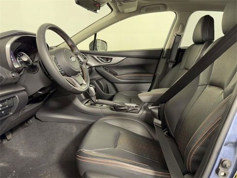 Used 2023 Subaru Crosstrek 2.5i Limited w/ Moonroof Package image 4