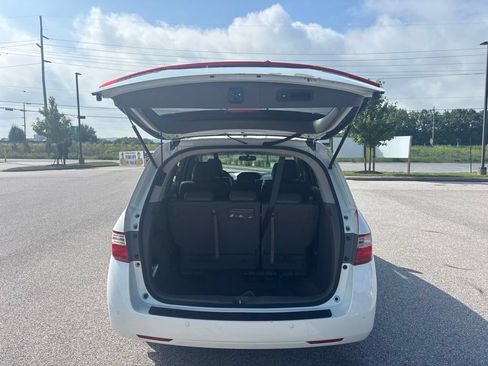 Used 2013 Honda Odyssey Touring image 15