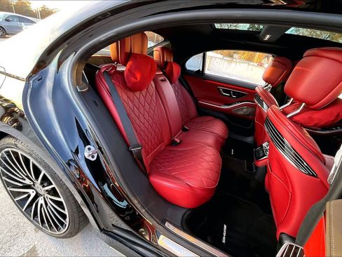 Used 2023 Mercedes-Benz S 580 S 580 image 19