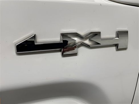 Used 2018 GMC Sierra 1500 4x4 Double Cab w/ Sierra Convenience Package image 21