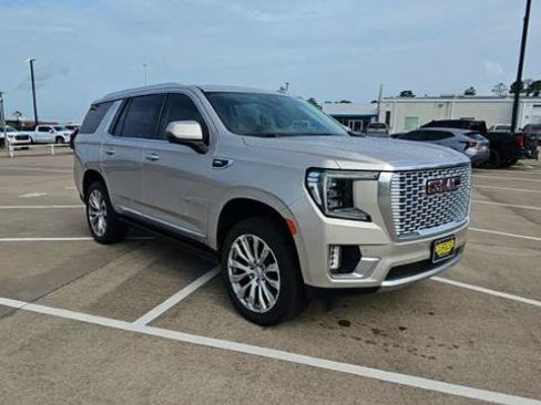 Certified 2023 GMC Yukon Denali AWD/4WD image 2