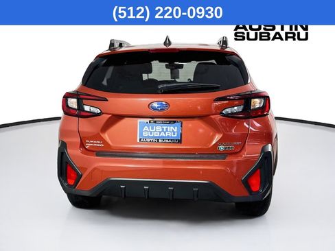 Used 2024 Subaru Crosstrek 2.0i Premium w/ Crosstrek Mirror Package AWD/4WD image 7