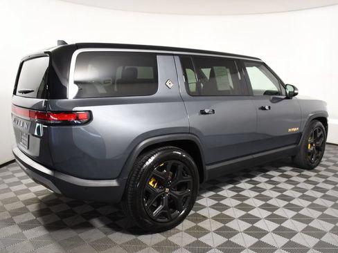 Used 2024 Rivian R1S Adventure AWD/4WD image 7