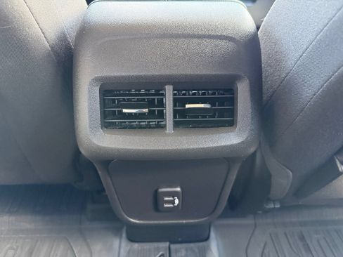 Used 2023 GMC Terrain SLE w/ Driver Convenience Package AWD/4WD image 27