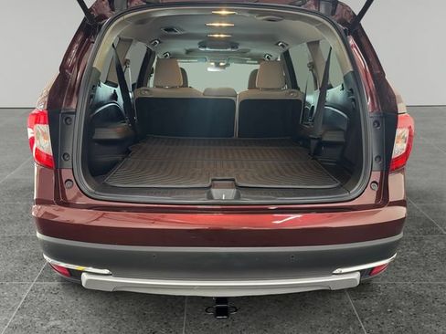 Used 2022 Honda Pilot Touring image 13