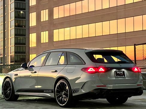 Certified 2026 Mercedes-Benz E 53 AMG 4MATIC Sedan image 5