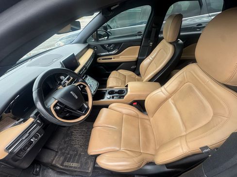 Used 2020 Lincoln Corsair Reserve w/ Equipment Group 202A image 5