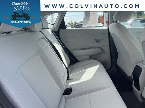 Used 2024 Hyundai Kona SE AWD/4WD image 29