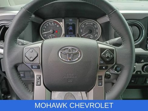 Used 2023 Toyota Tacoma SR5 w/ Technology Package AWD/4WD image 11