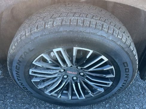 Used 2025 GMC Yukon Elevation w/ Technology Package image 14