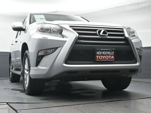 Used 2019 Lexus GX 460 Premium AWD/4WD image 40