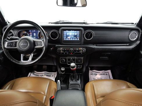 Used 2021 Jeep Wrangler Unlimited Sahara w/ LED Lighting Group AWD/4WD image 20