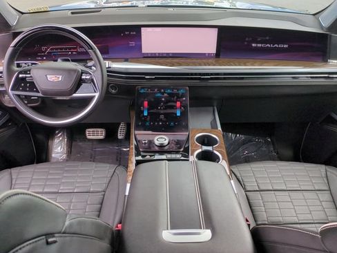 Used 2025 Cadillac Escalade Sport Platinum AWD/4WD image 21