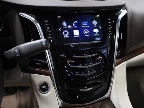 Used 2016 Cadillac Escalade Premium AWD/4WD image 30