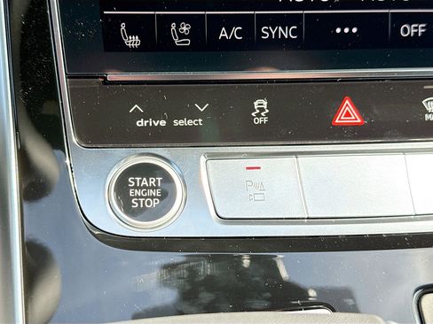 New 2026 Audi Q8 Premium Plus image 36