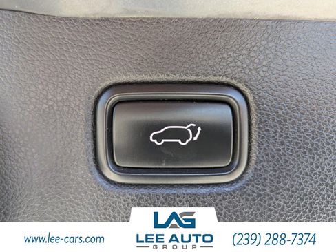 Used 2018 Kia Sorento EX image 11