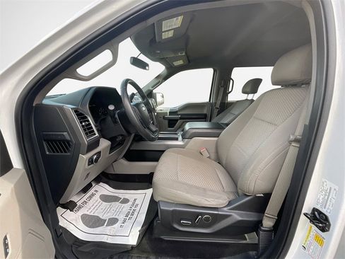 Used 2015 Ford F150 XLT w/ Equipment Group 302A Luxury image 12