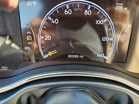 Used 2016 Jeep Grand Cherokee Limited 75th Anniversary image 12