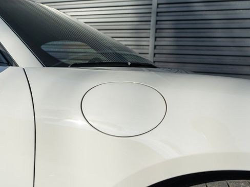 Used 2025 Porsche 718 Boxster S image 16