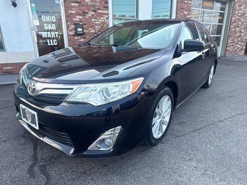Used 2012 Toyota Camry XLE image 1
