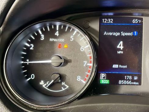 Used 2020 Nissan Rogue SV AWD/4WD image 13